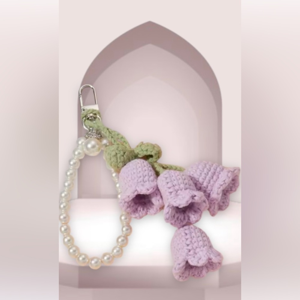 Lilac Crochet Bell-Flower Keychain with Pearl Accent